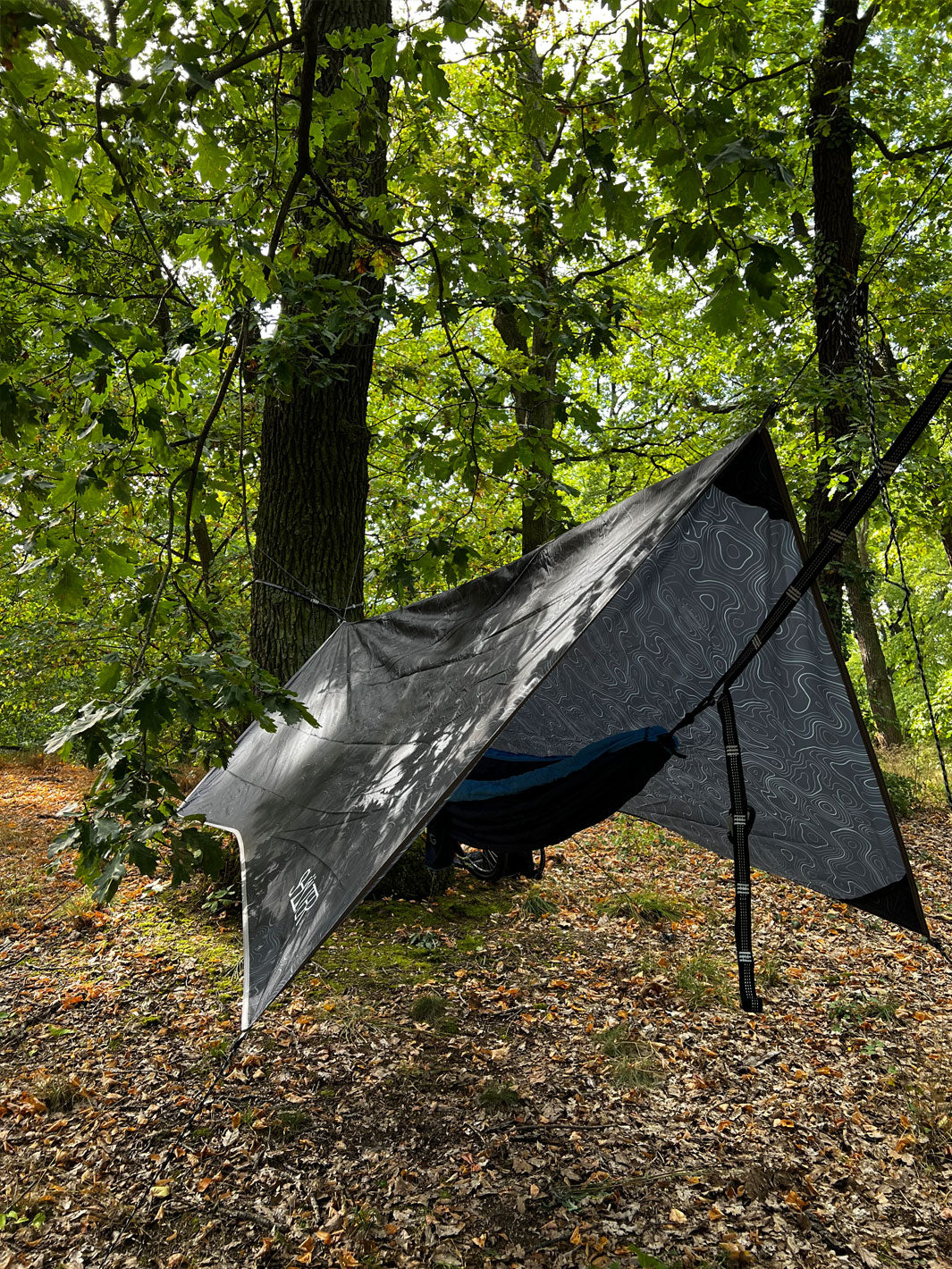 HÄNG SHÄLTER – Tarp & Zeltplane für die Hängematte
