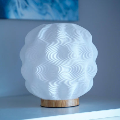 Numo Tischlampe – Einzigartiges 3D-Design aus Leipzig
