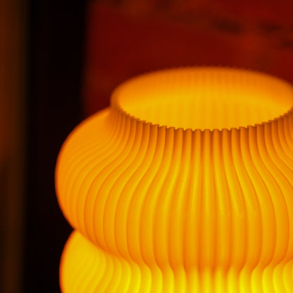 Luma Tischlampe – Harmonisches 3D-Design aus Leipzig
