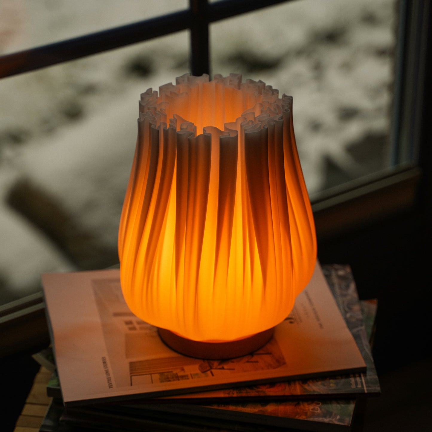 Cora Tischlampe – Elegantes 3D-Design aus Leipzig