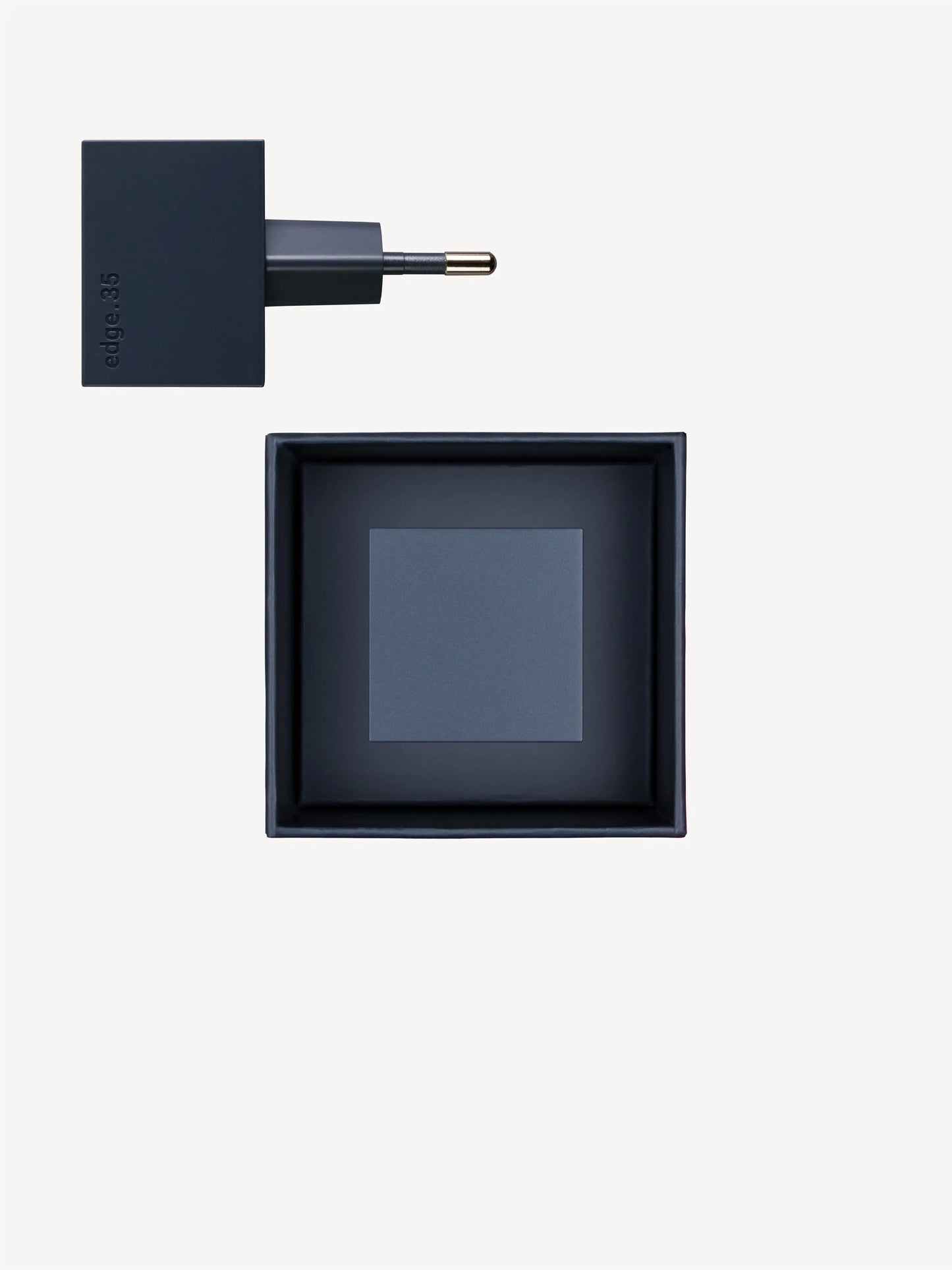 edge.35W USB-C-Ladegerät. Farbe: Midnight