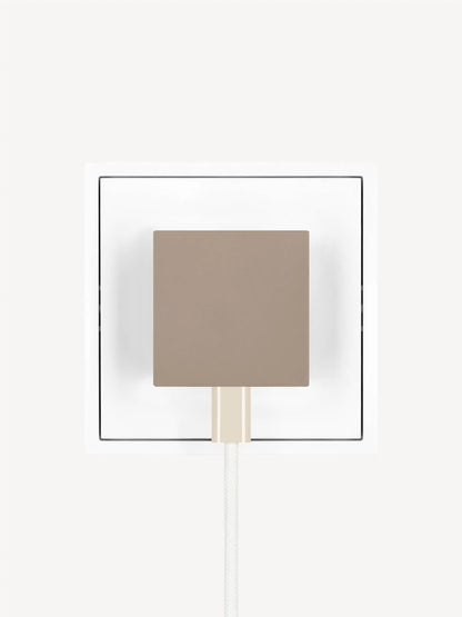edge.35W USB-C-Ladegerät. Farbe: Sand